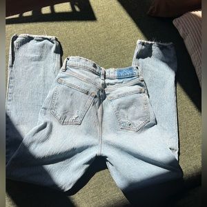 Abercrombie light wash jeans